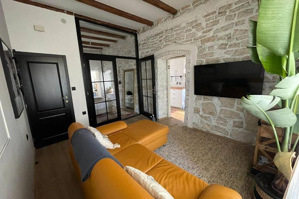 The Bungalow By The Sea In Historic Porec Old City Εξωτερικό φωτογραφία