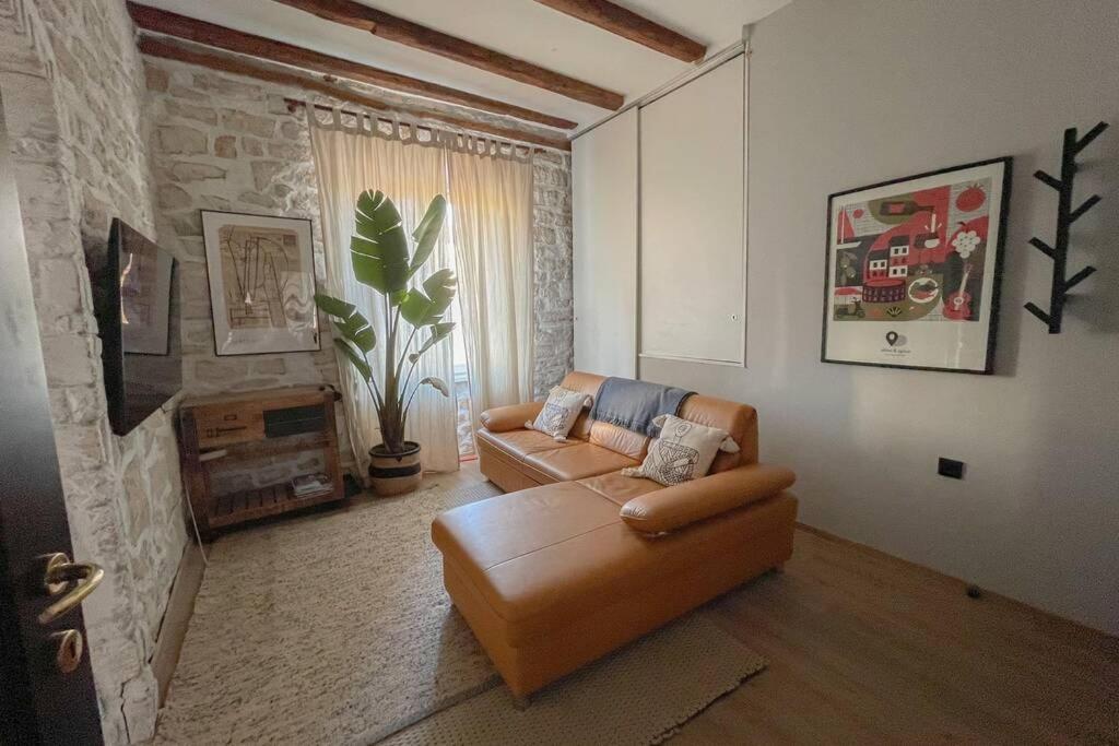 The Bungalow By The Sea In Historic Porec Old City Εξωτερικό φωτογραφία